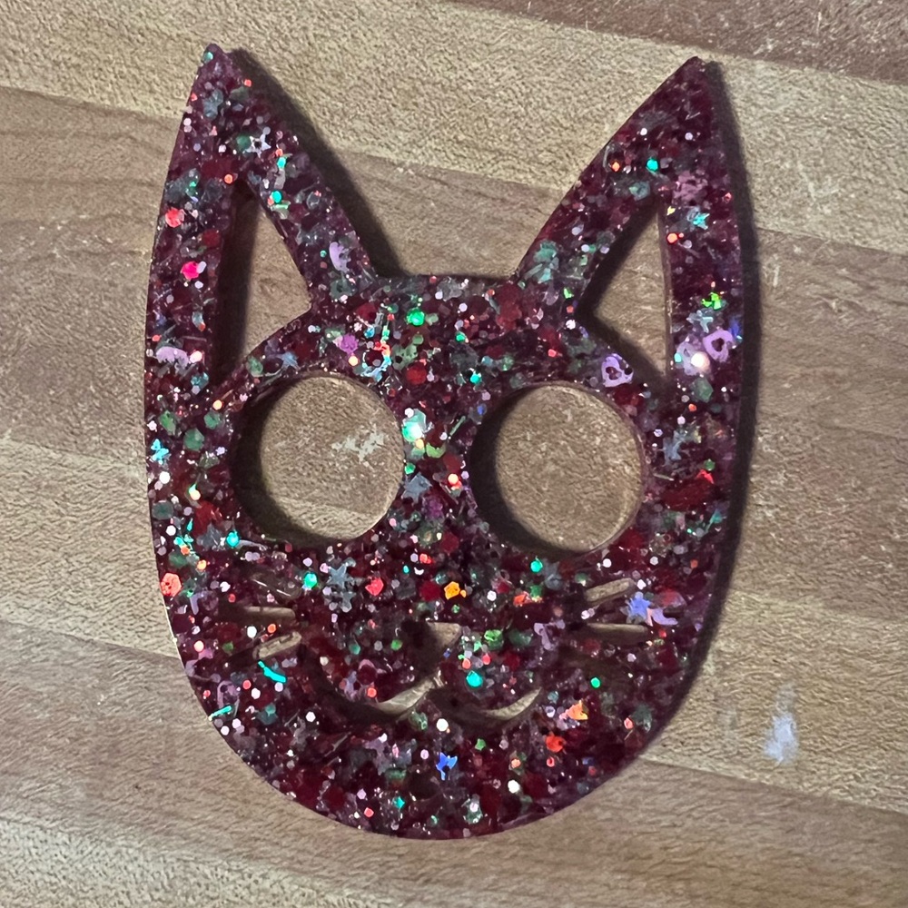 Self defense cat keychain (Valentines) - NEW
